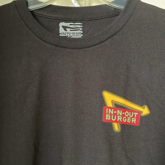 In-N-Out Burger Limited Edition Tee 75 Years T-Shirt Size L Short Sleeves - Picture 5 of 15